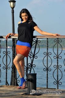 Kajal Aggarwal feet photo thumbnail