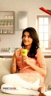 Kajal Aggarwal feet photo thumbnail