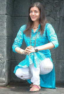 Kajal Aggarwal feet photo thumbnail