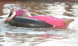 Kajal Aggarwal feet photo thumbnail