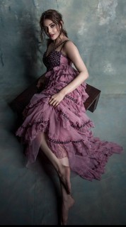 Kajal Aggarwal feet photo thumbnail