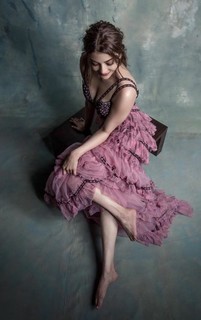 Kajal Aggarwal feet photo thumbnail