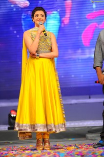 Kajal Aggarwal feet photo thumbnail