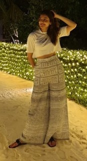 Kajal Aggarwal feet photo thumbnail