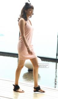 Kajal Aggarwal feet photo thumbnail