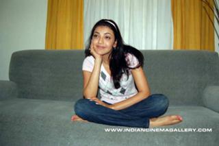 Kajal Aggarwal feet photo thumbnail