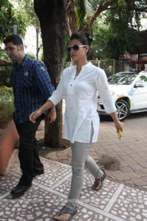 Kajol feet photo thumbnail