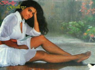 Kajol feet photo thumbnail