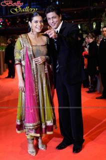 Kajol feet photo thumbnail