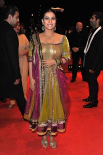 Kajol feet photo thumbnail