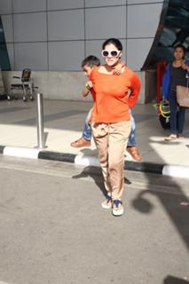 Kajol feet photo thumbnail