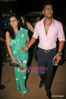 Kajol feet photo thumbnail