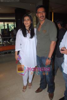 Kajol feet photo thumbnail