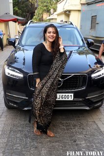 Kajol feet photo thumbnail