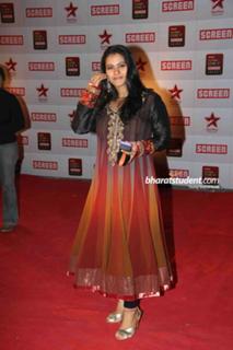 Kajol feet photo thumbnail