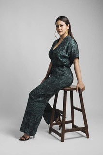 Kajol feet photo thumbnail