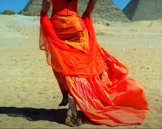 Kajol feet photo thumbnail