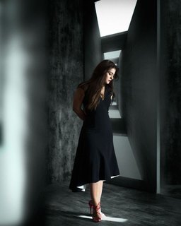 Kajol feet photo thumbnail