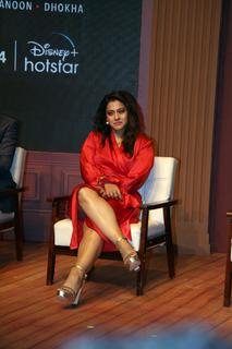 Kajol feet photo thumbnail
