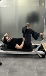 Kajol feet photo thumbnail