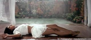 Kajol feet photo thumbnail