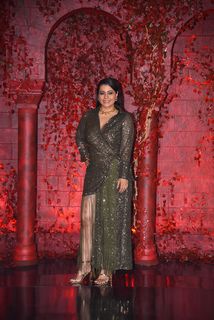 Kajol feet photo thumbnail