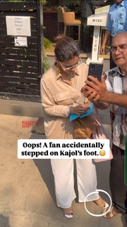 Kajol feet photo thumbnail