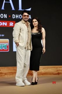 Kajol feet photo thumbnail