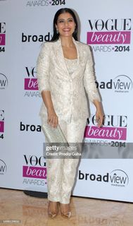 Kajol feet photo thumbnail