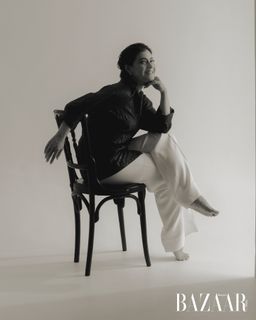 Kajol feet photo thumbnail