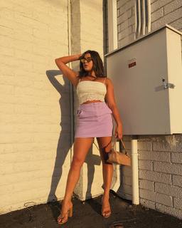 Kalani Hilliker feet photo thumbnail