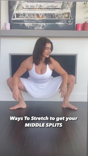 Kalani Hilliker feet photo thumbnail