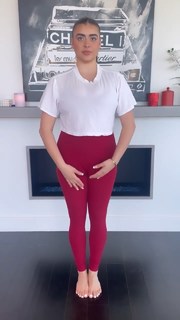 Kalani Hilliker feet photo thumbnail