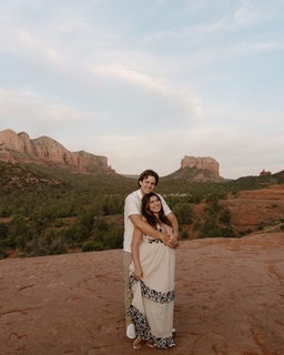 Kalani Hilliker feet photo thumbnail