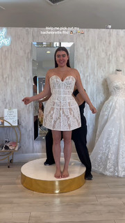 Kalani Hilliker feet photo thumbnail