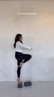 Kalani Hilliker feet photo thumbnail