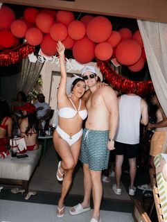 Kalani Hilliker feet photo thumbnail