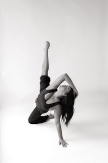 Kalani Hilliker feet photo 13