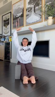 Kalani Hilliker feet photo 1