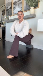 Kalani Hilliker feet photo 17