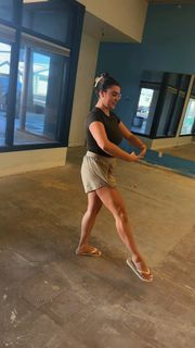 Kalani Hilliker feet photo 3