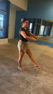Kalani Hilliker feet photo 2