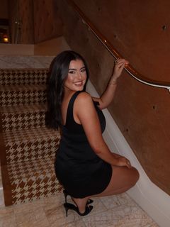 Kalani Hilliker feet photo 1
