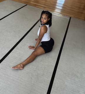 Kalani Rodgers feet photo 4