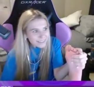 Kalei Renay feet photo 6