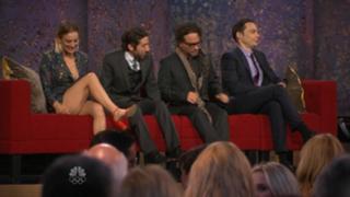Kaley Cuoco feet photo thumbnail