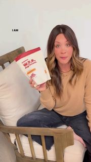 Kaley Cuoco feet photo 15