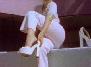 Kali Uchis feet photo thumbnail