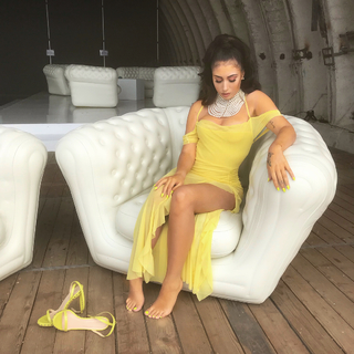 Kali Uchis feet photo thumbnail