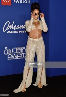 Kali Uchis feet photo thumbnail